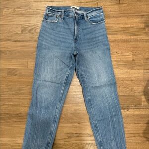 Abercrombie light wash jeans Curve love